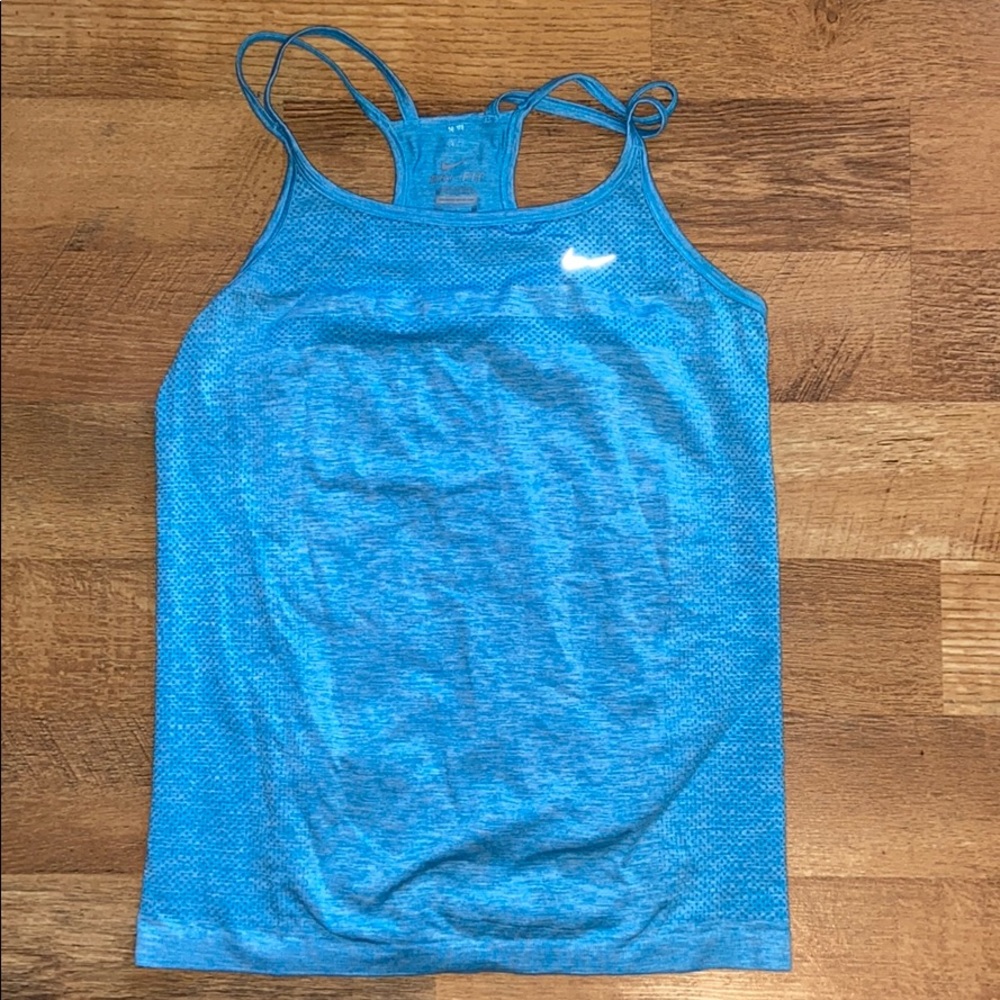 Nike tank